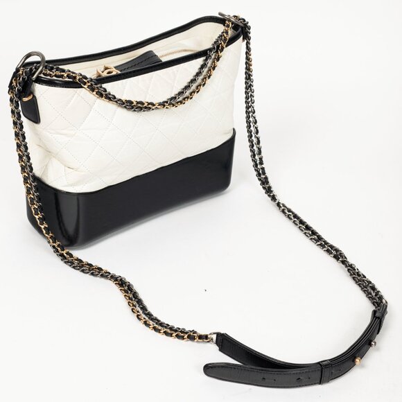 Chanel Medium Gabrielle Hobo White & Black Aged Calfskin Quilted-Leather Bag - Picture 6 of 14